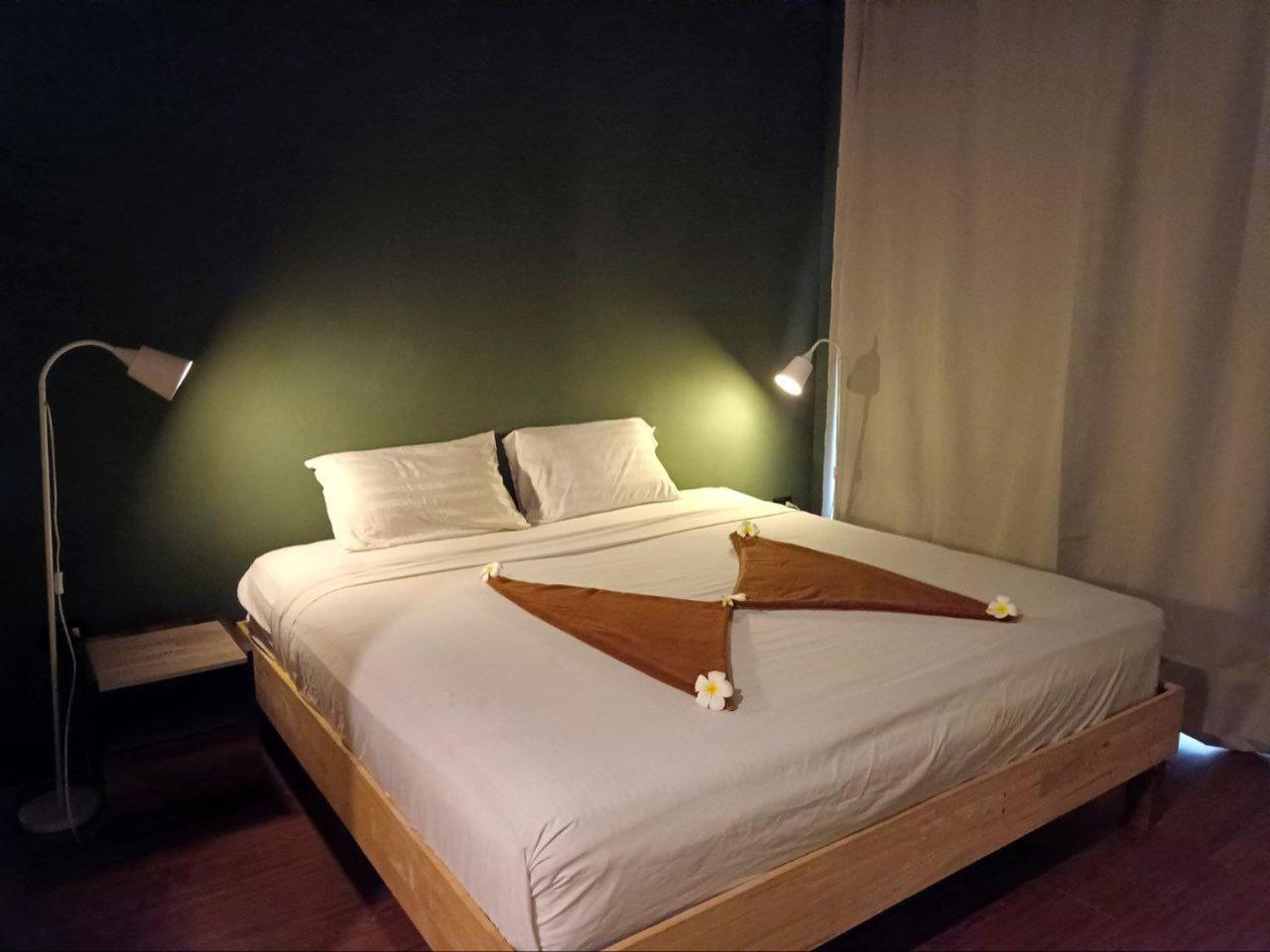 Centerpoint Hotel & Plaza Thong Sala Eksteriør bilde